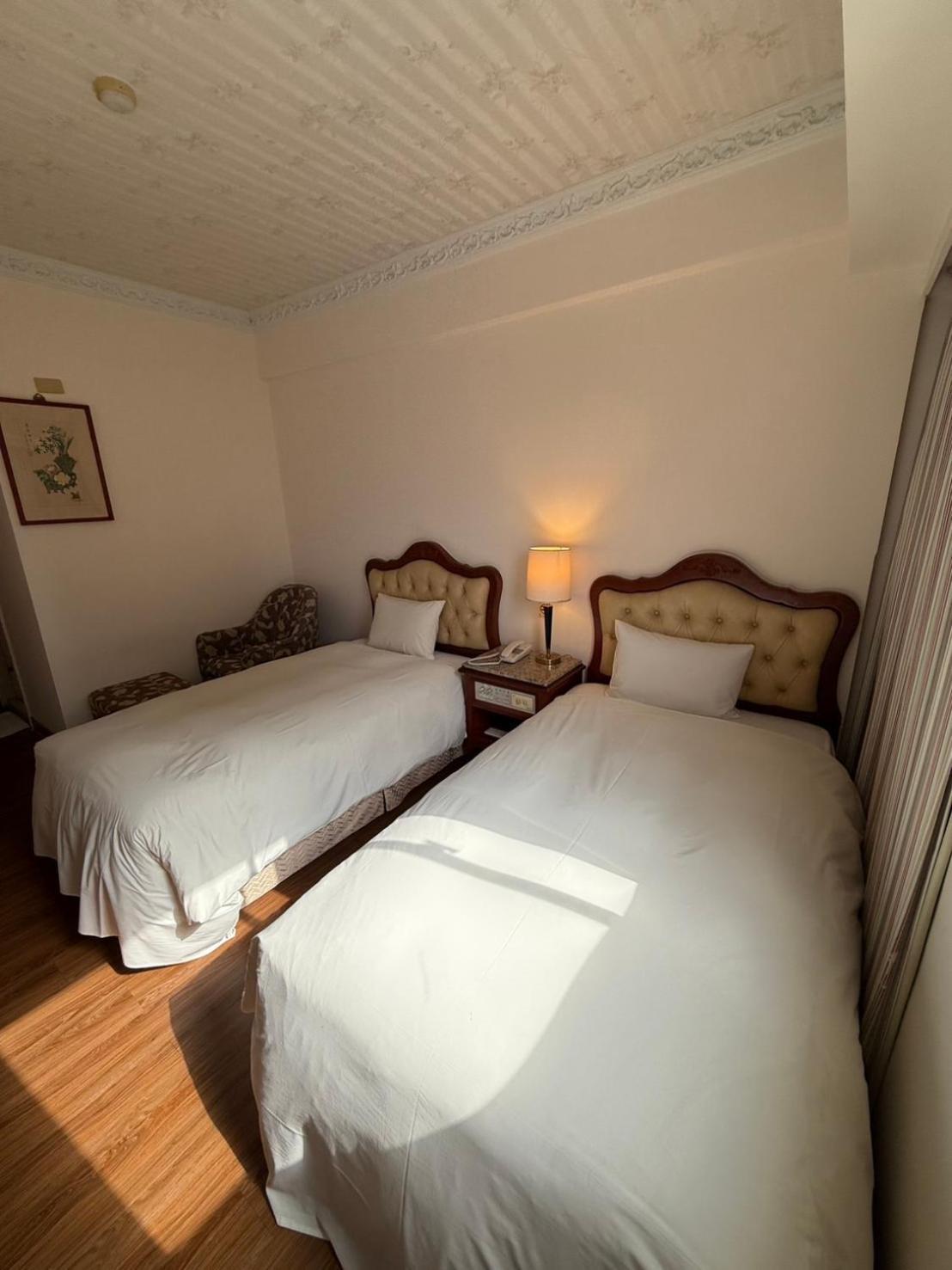 Hua Tong Hotel Hualien City Exterior photo