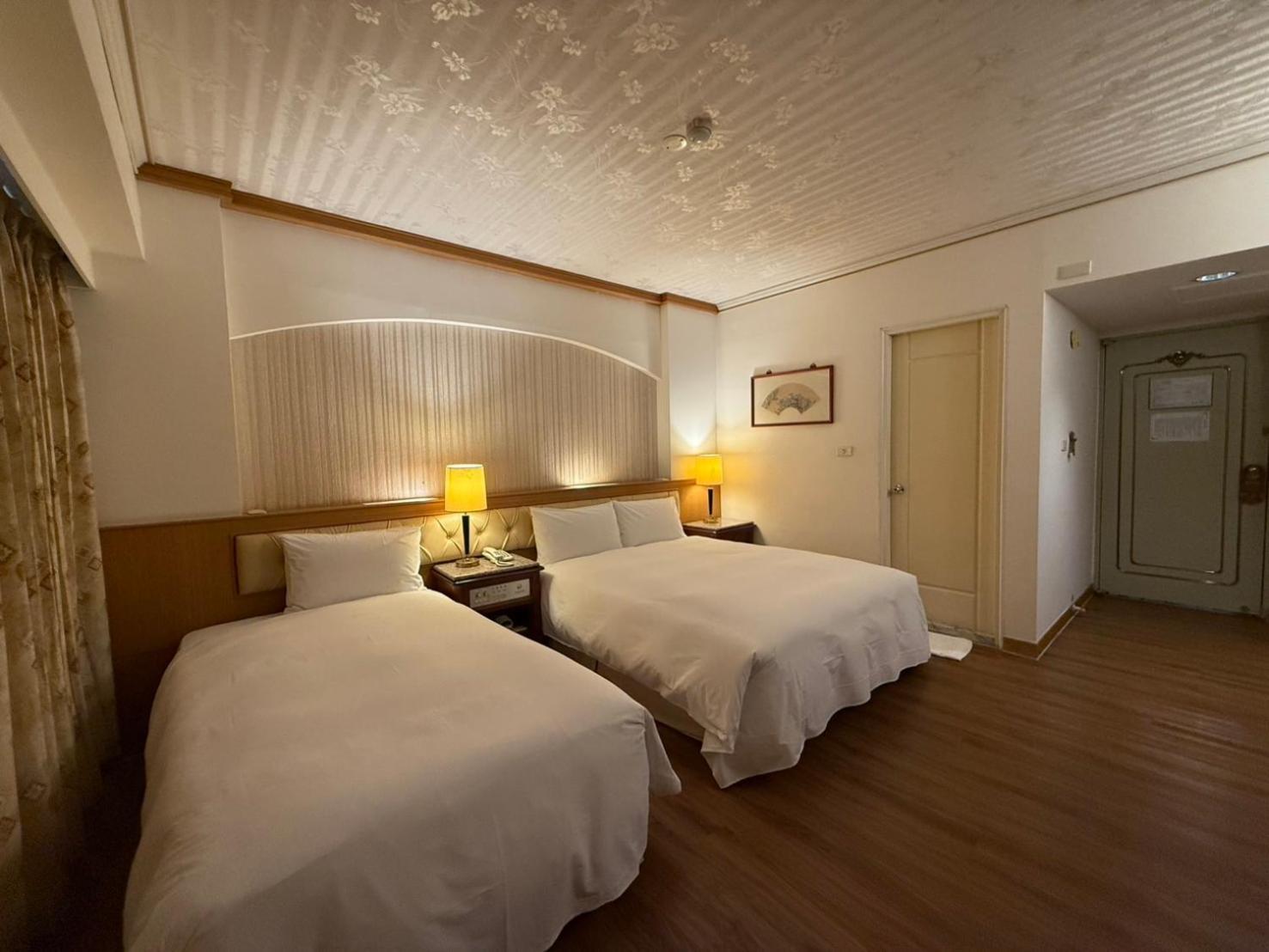 Hua Tong Hotel Hualien City Exterior photo